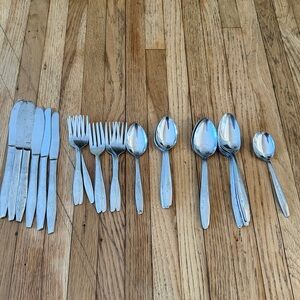 Vintage CI Flatware F7 Knives, Forks, Spoons Stainless Steel Japan 27pcs